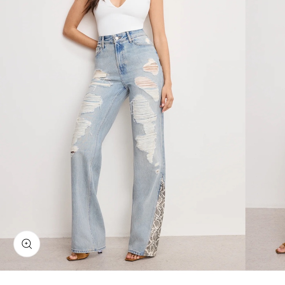 Good American khloe Jean High Rise  with Side Detail